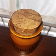 Load image into Gallery viewer, Zell am Harmsersbach Vintage 1940s Art Deco Jar Zell Paprika Spice Jar Ceramic and Cork
